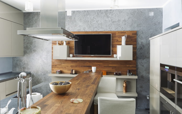 Estante para TV en el interior de la cocina
