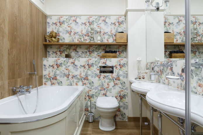 Estantes de pared en el interior de estilo clásico