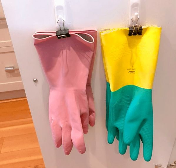 guantes en pinzas