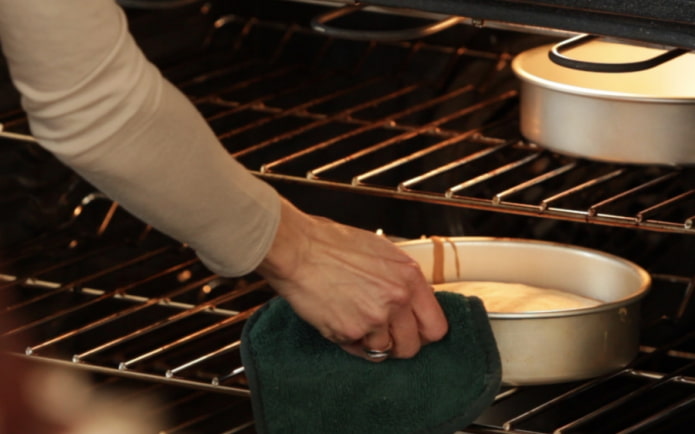 ceramic baking trays