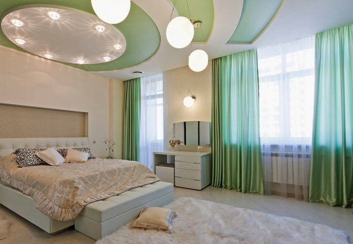 Techo blanco y verde