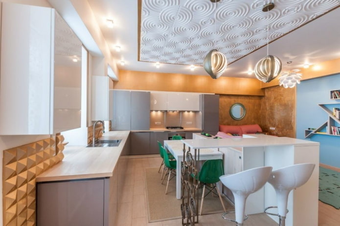 azulejos en el techo de la cocina