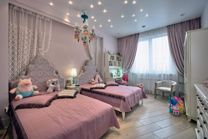 Techo tensado mate en la habitación infantil