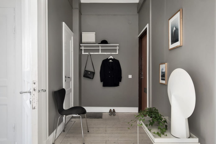 diseño de un pasillo gris en estilo escandinavo
