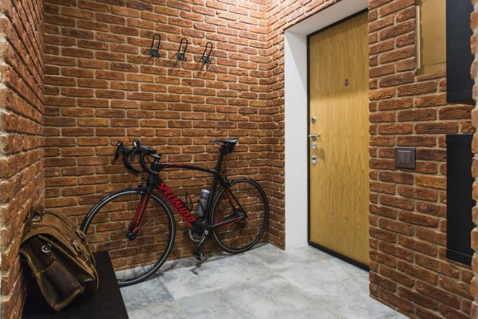 Decoración de pasillos en estilo industrial