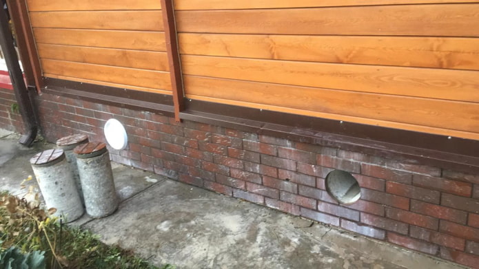 tapones de hormigón para las rejillas de ventilación en los cimientos