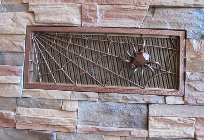 rejilla decorativa para una rejilla de ventilación en el sótano