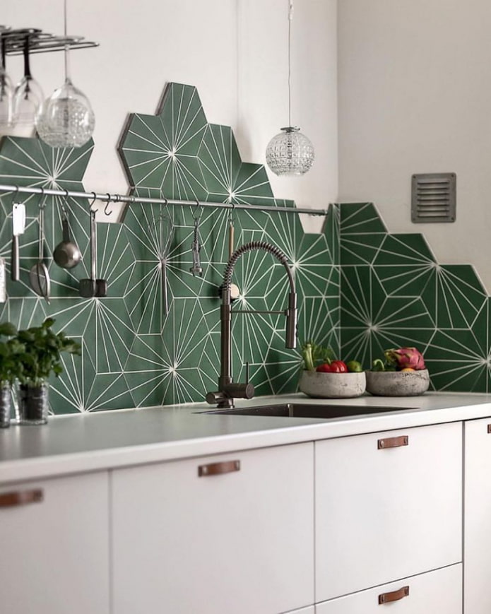 delantal de azulejos inusuales