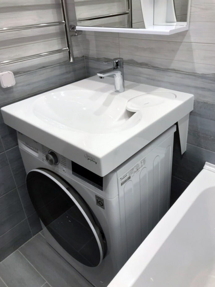Lavabo con forma de nenúfar