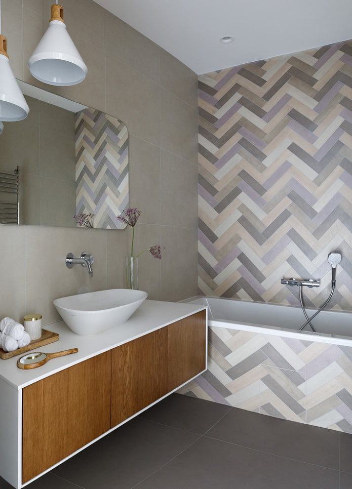 disposición de azulejos en espiga en el baño