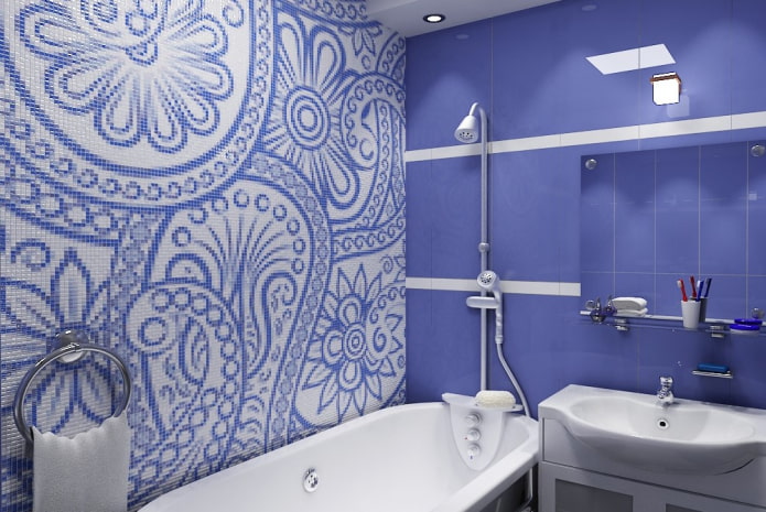 diseño de azulejos con un adorno en el Interior del baño