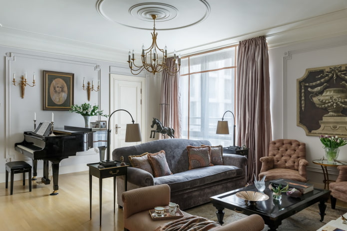 Salón con piano