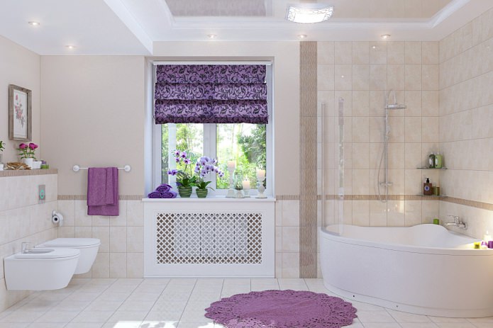 Decoración de persianas romanas en el baño