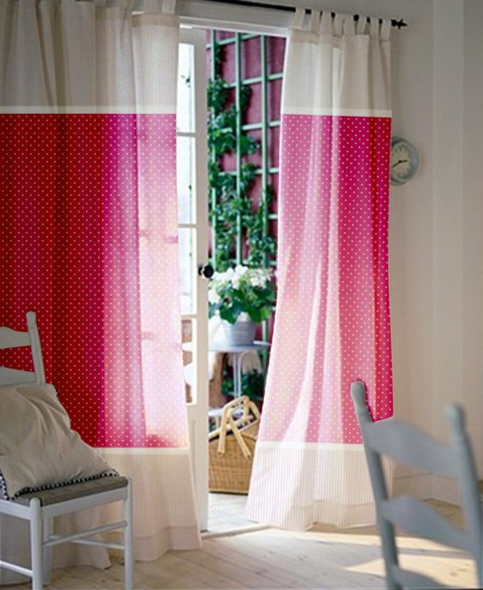Cortinas con estampado de lunares