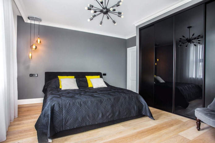 Gris combinado con negro en el interior