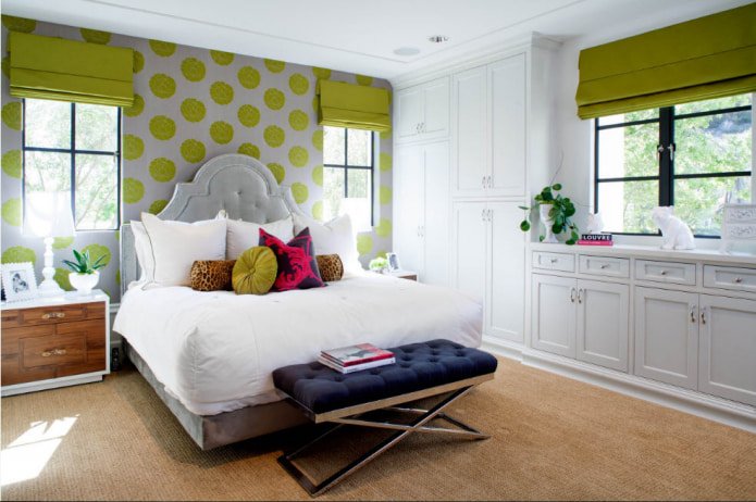 combinación de verde claro y gris en el interior