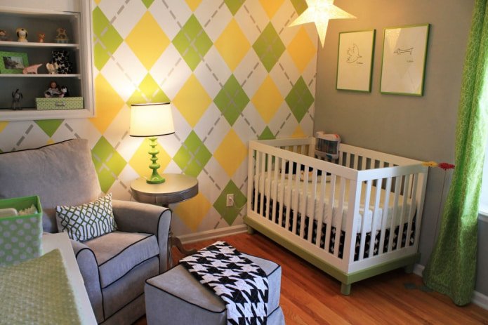 combinación de verde claro y amarillo en el interior