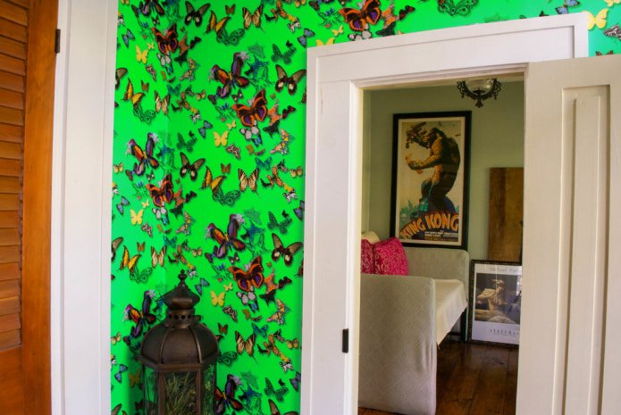 wallpaper with butterfly