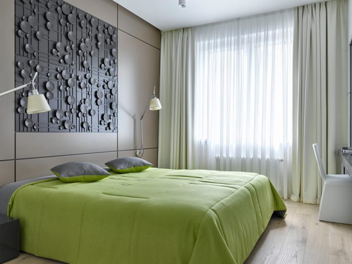 Interior de dormitorio gris y verde claro