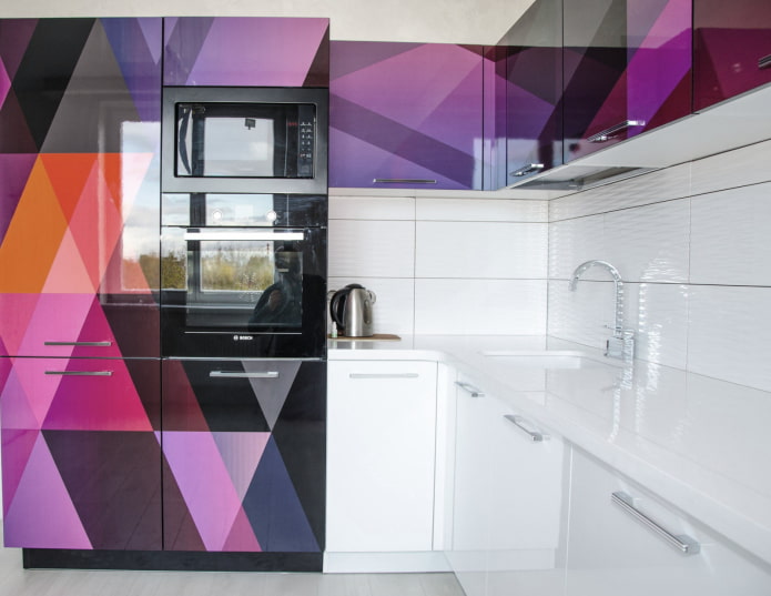 Cocina con autoadhesivo