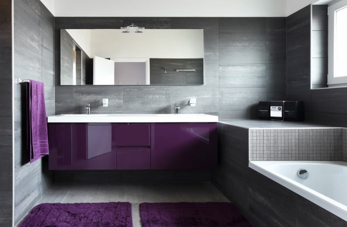 baño gris con acentos grises