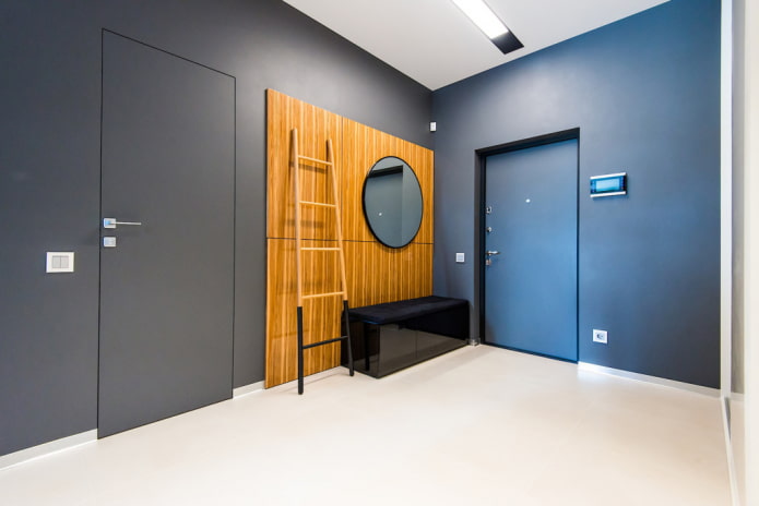 Puertas grises con suelo blanco en el interior