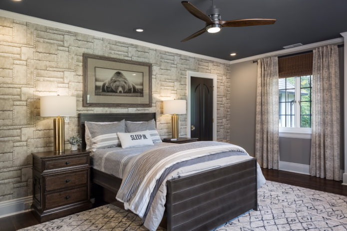 Revestimiento de techo gris con paredes beige