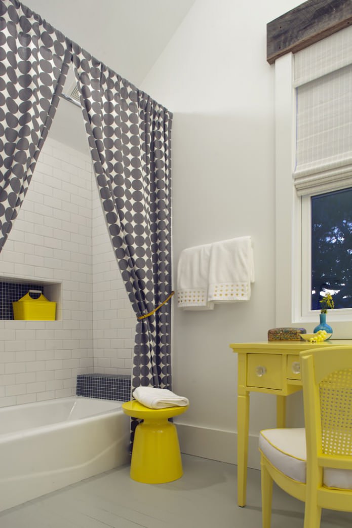 cortina de tela para el baño
