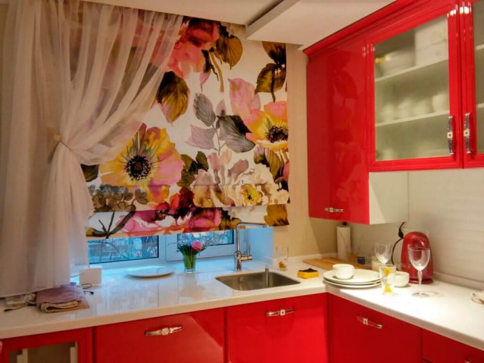 Cortinas brillantes para la cocina