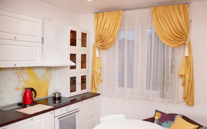 soportes para cortinas de cocina
