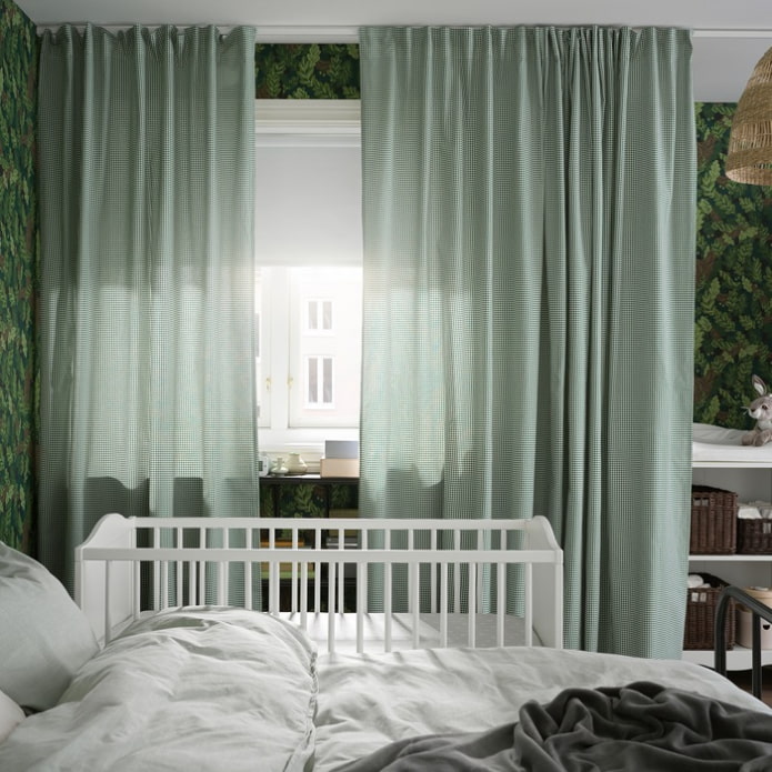 cortinas en la habitación infantil