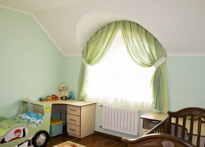 Arco en la habitación infantil