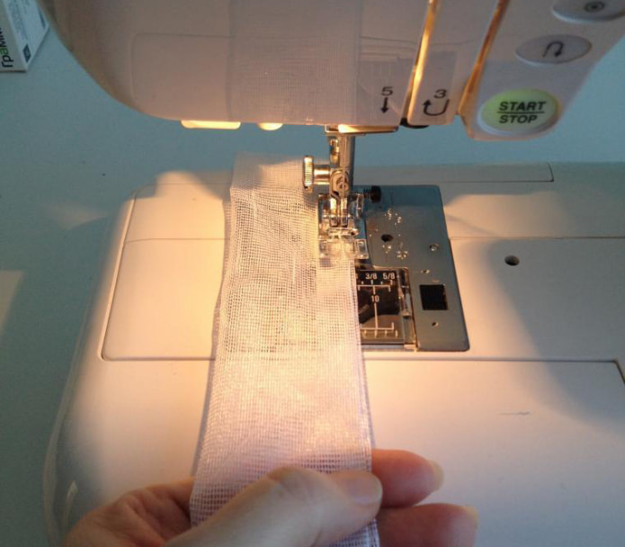coser la corbata desde el interior