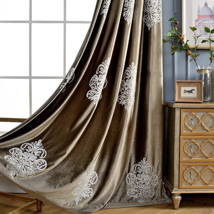 cortinas de terciopelo con estampados