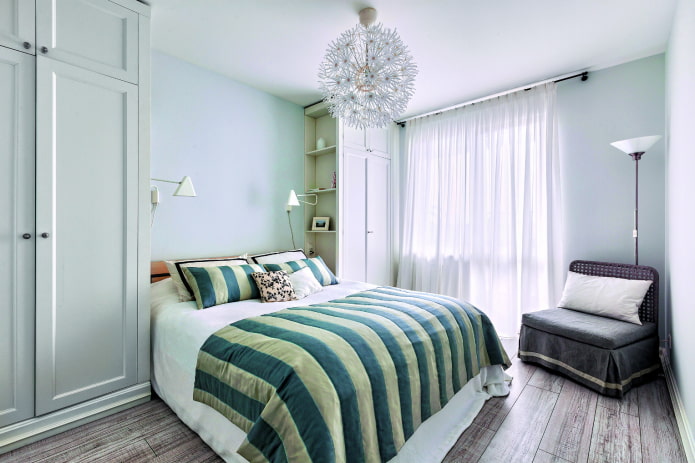 tul para un dormitorio pequeño