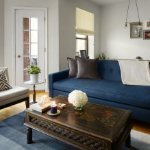 ¿Cómo usar un sofá azul en el interior?-3