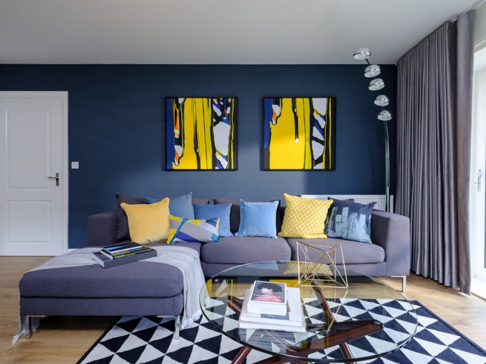 elegante sala de estar en paleta de grises y azules