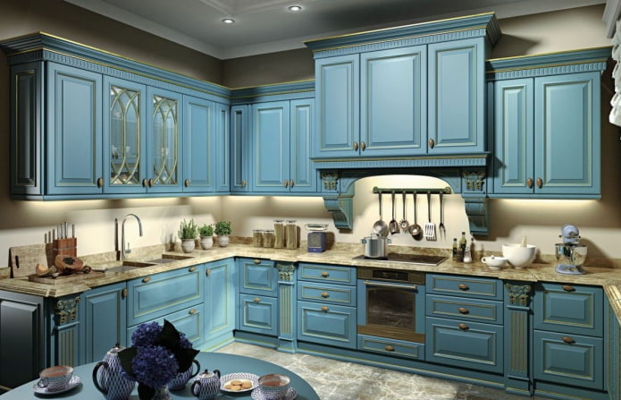 cocina en tonos azules de estilo clásico
