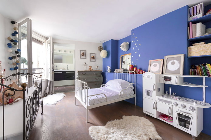 Cuarto de niños azul aciano