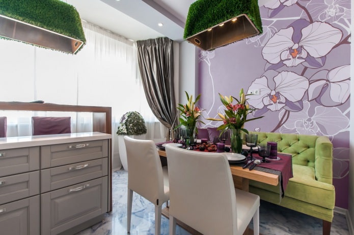 Cortinas blancas y grises con paredes lilas