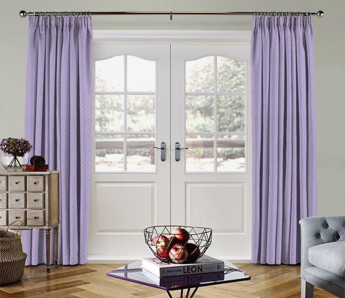 cortinas lilas con anillas