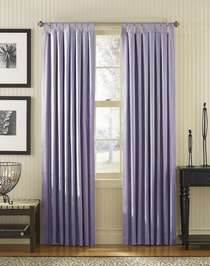 cortinas lilas con presillas