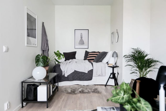 Dormitorio de estilo escandinavo, almohadas