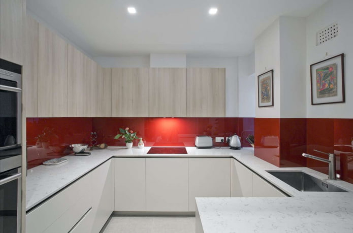 delantal de cristal rojo