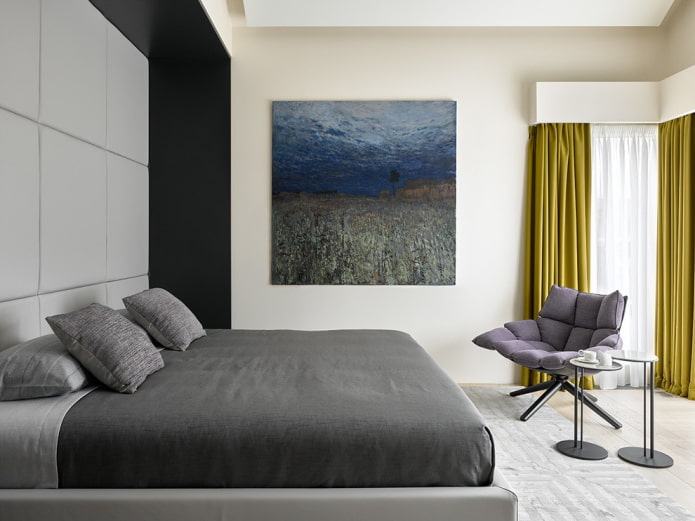 Cortinas de acento sobre fondo gris