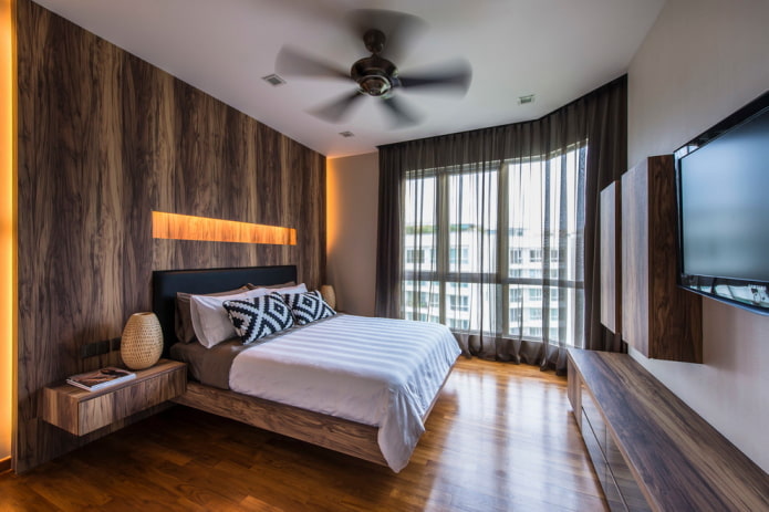 cortinas en el interior de un dormitorio marrón