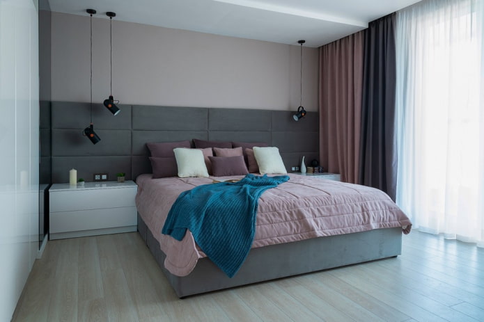 interior de un dormitorio gris-rosa