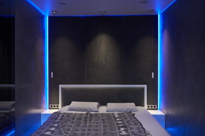 Iluminación en el interior del dormitorio de estilo high-tech