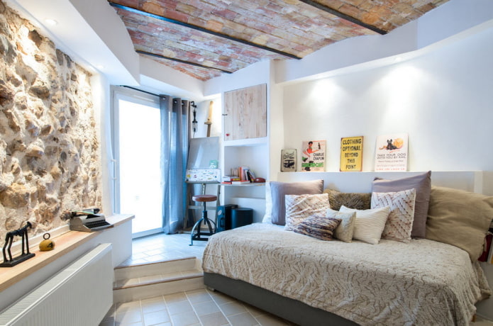 Diseño de dormitorio pequeño de estilo industrial