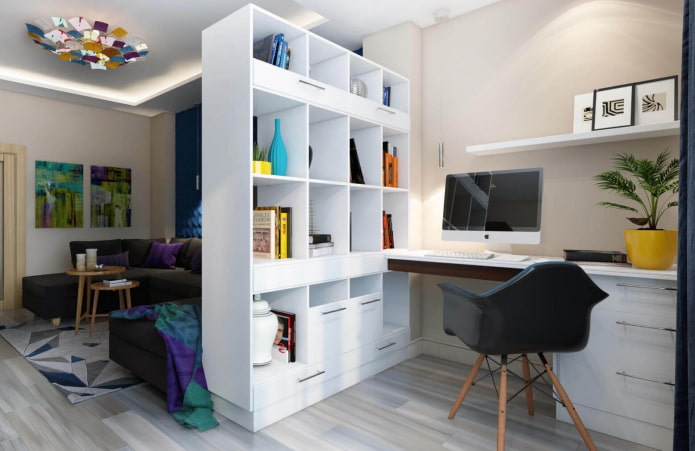 Separador en forma de estante con mesa en el interior